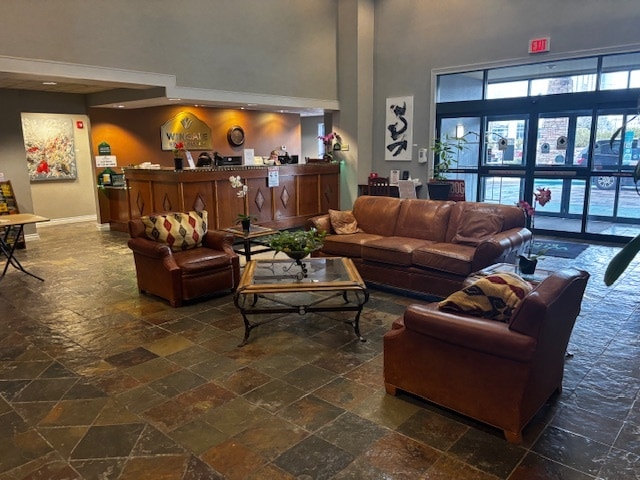 More Photos Of 8000 E Peakview Ave, Greenwood Village Hotel For Sale