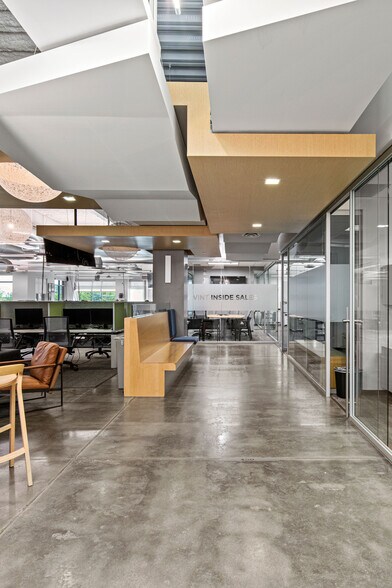 More Photos Of 4931 N 300 W, Provo Office For Lease