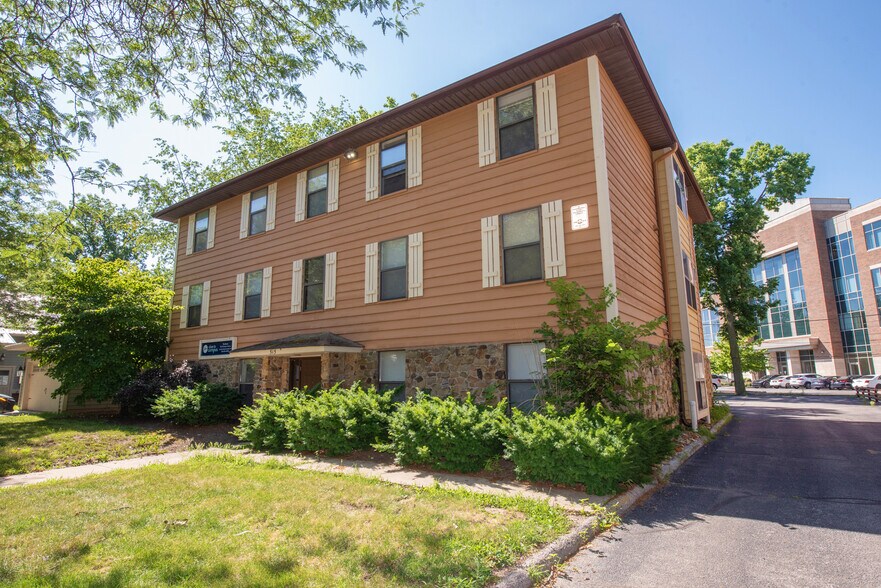 Primary Photo Of 515 W Stadium Ave, West Lafayette Apartments For Sale