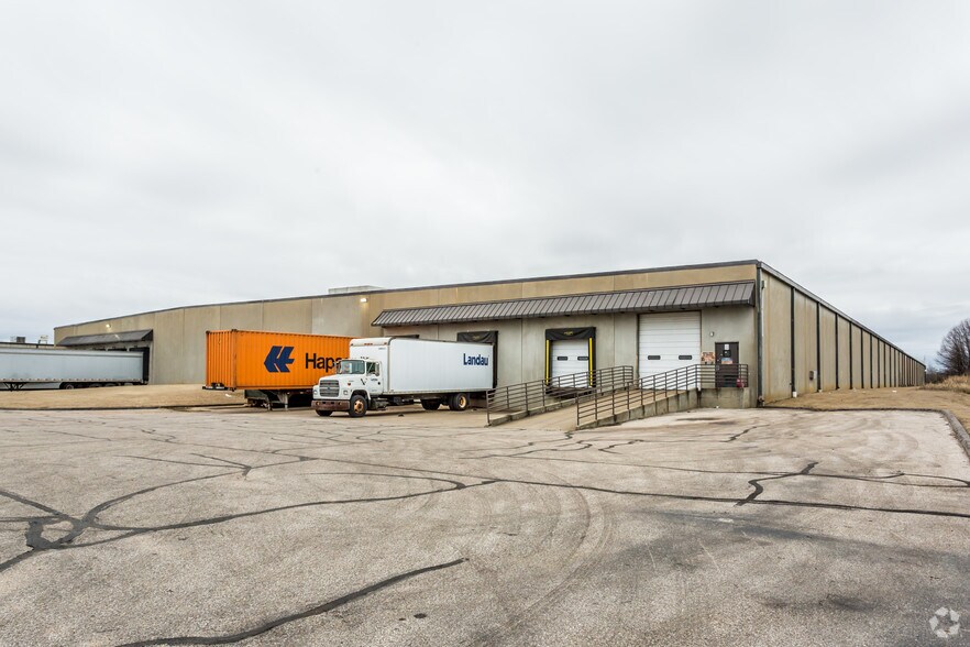 More Photos Of 8410 Sandidge Rd, Olive Branch Manufacturing For Sale