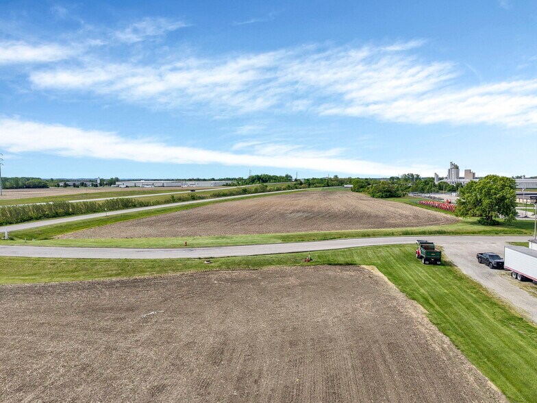 More Photos Of 0 Kenskill Ave, Washington Court House Land For Sale
