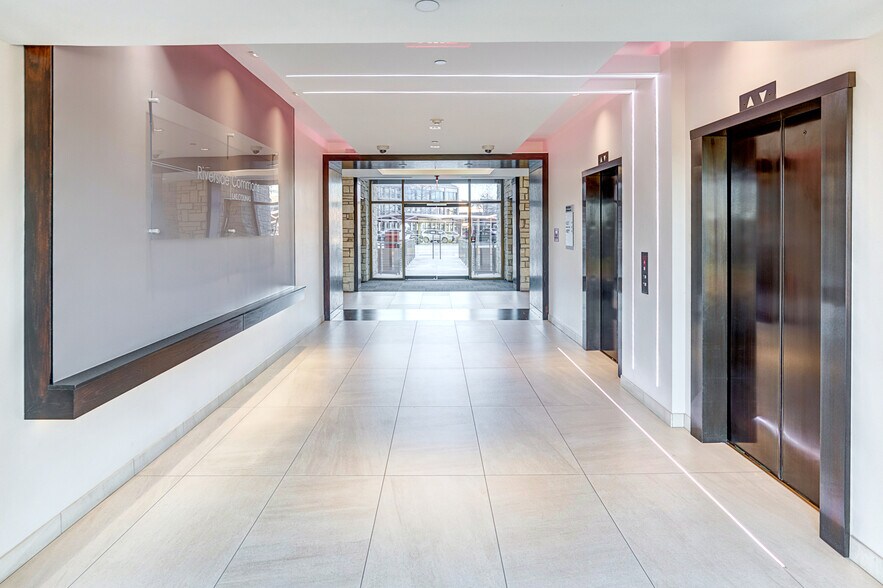 More Photos Of 5020 Riverside, Irving Unknown For Lease