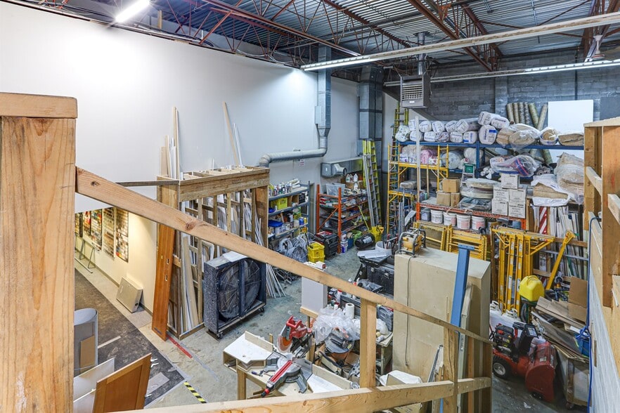 More Photos Of 2572 Davies Ave, Port Coquitlam Warehouse For Sale