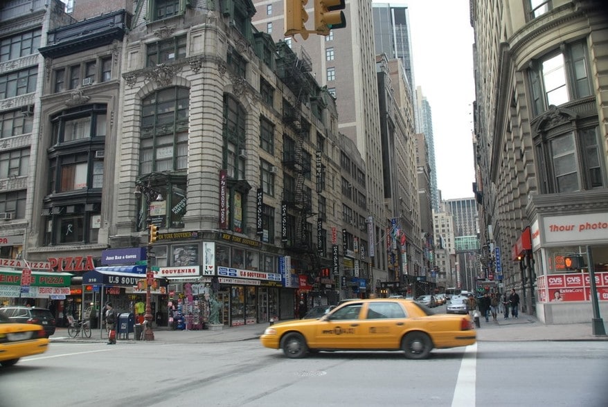 Primary Photo Of 12 W 32nd St, New York Loft Creative Space For Lease