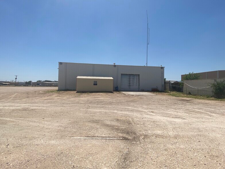 More Photos Of 4003 S County Road 1294, Odessa Warehouse For Lease