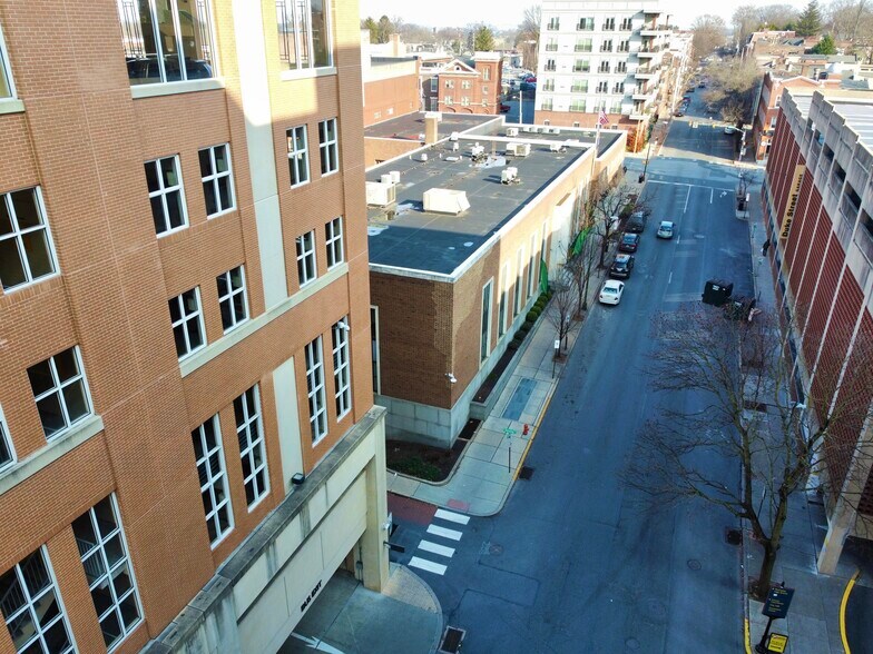 More Photos Of 202 N Duke St, Lancaster Office For Sale