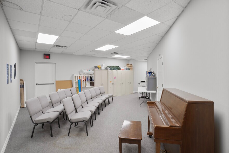 More Photos Of 1088 US Highway 271 N, Gilmer Religious Facility For Sale