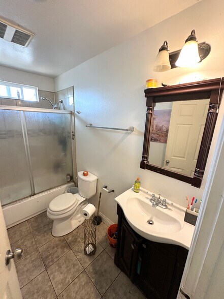 More Photos Of 9123 Orchard Ave, Los Angeles Multifamily For Sale
