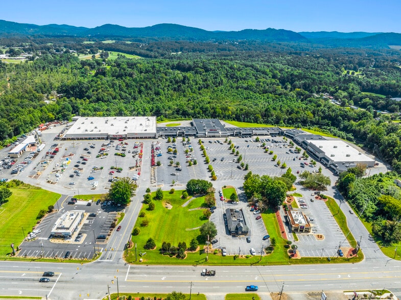 More Photos Of 1247 Burkemont Ave, Morganton Unknown For Lease