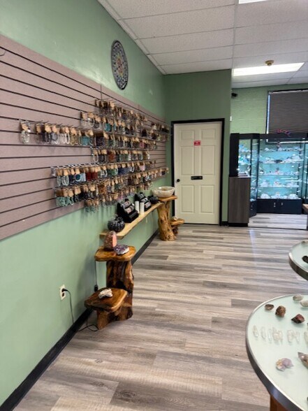 More Photos Of 133 Route 130, Bordentown Freestanding For Sale