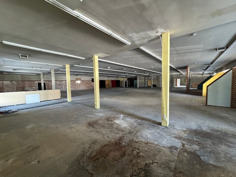 More Photos Of 1251 S Virginia St, Reno Freestanding For Sale