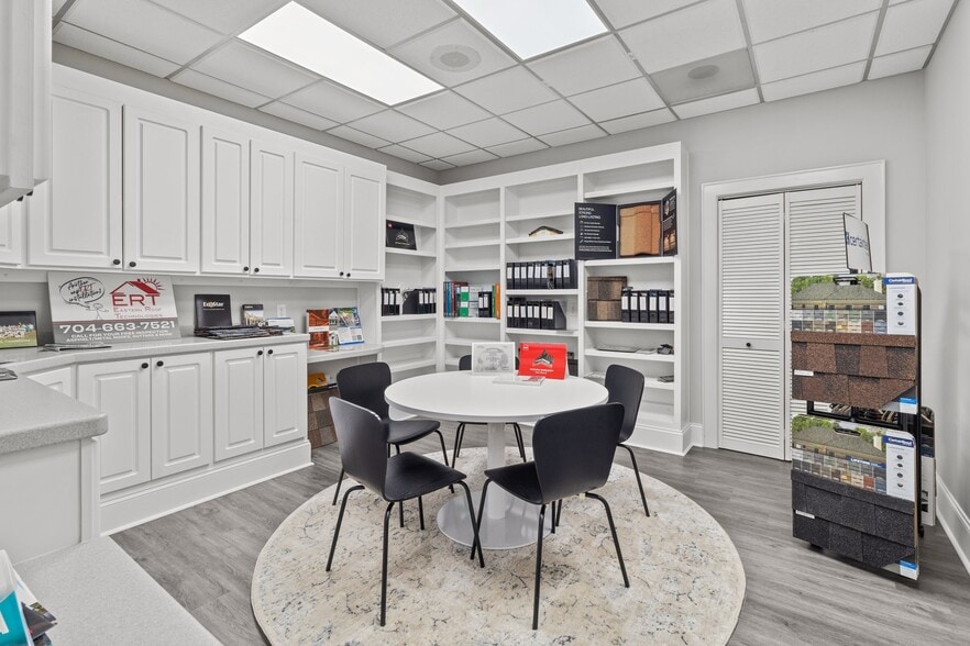 More Photos Of 147 Cedar Pointe Dr, Mooresville Research And Development For Lease