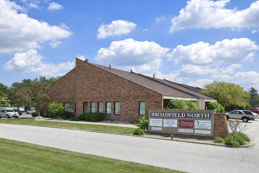 More Photos Of 8923 Broadway, Merrillville Medical For Lease