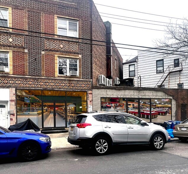 Primary Photo Of 111 Bay 50th St, Brooklyn Storefront Retail Office For Lease