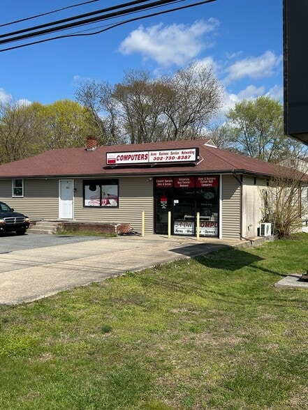 Primary Photo Of 1883 S Dupont Hwy, Dover Storefront For Lease