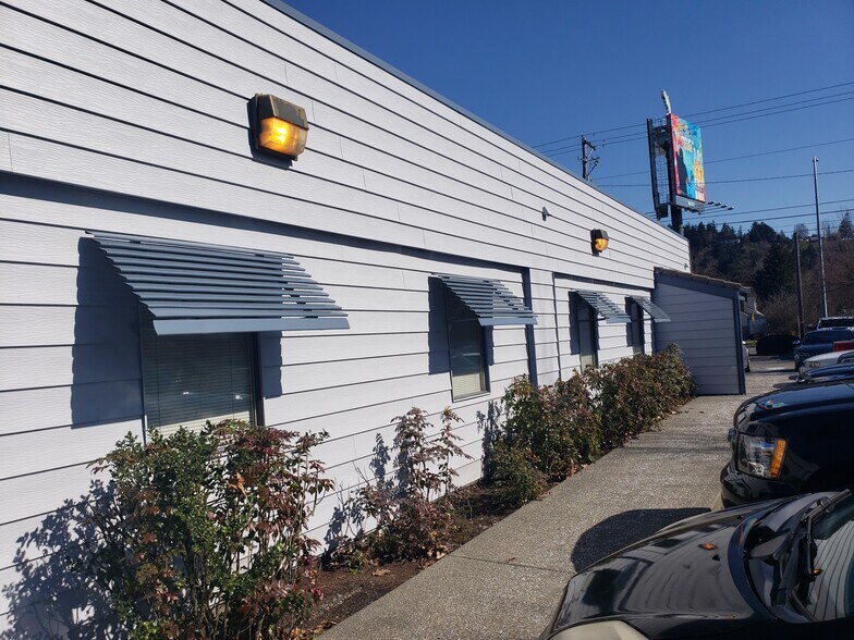More Photos Of 502 54th Ave E, Fife Office For Sale