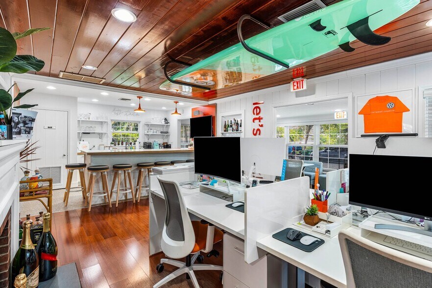 More Photos Of 103 NE 4th St, Delray Beach Office Residential For Sale