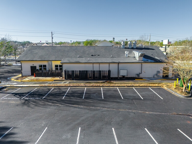 More Photos Of 6912 Douglas Blvd, Douglasville Restaurant For Sale