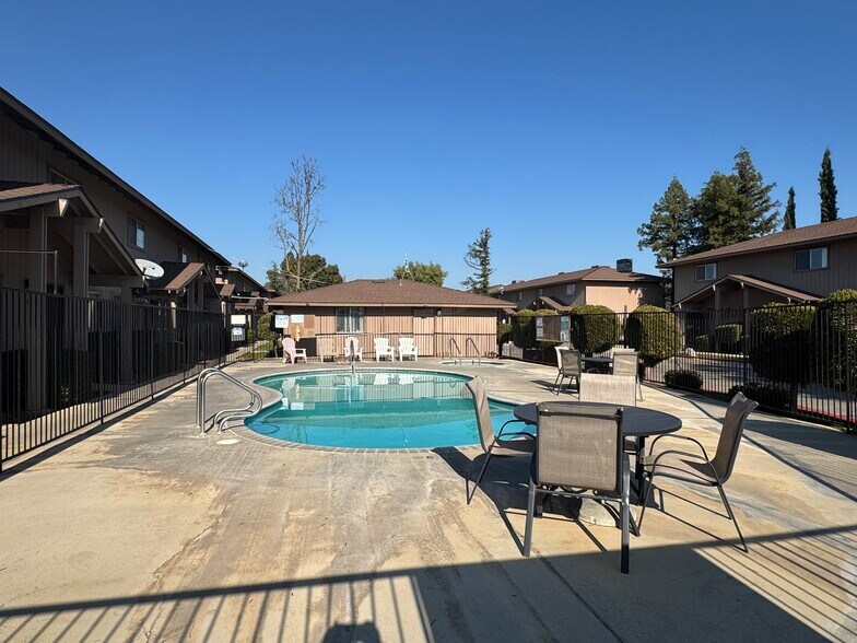 More Photos Of 2157-2175 Yosemite Pky, Merced Apartments For Sale