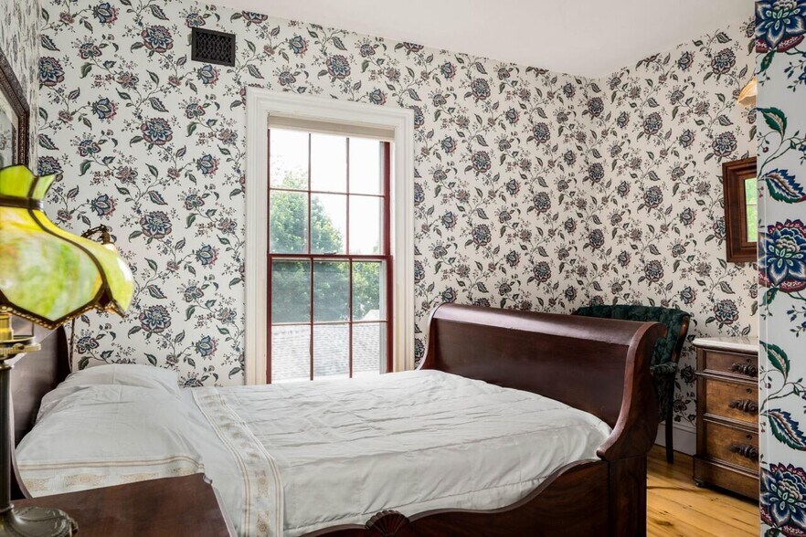 More Photos Of 10 Church St, Stockton Springs Hospitality For Sale