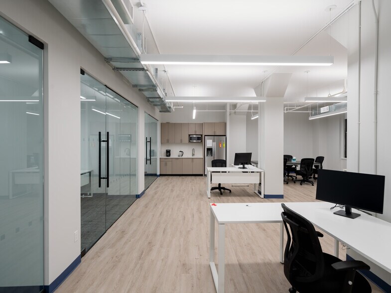 More Photos Of 32 Broadway, New York Office For Lease