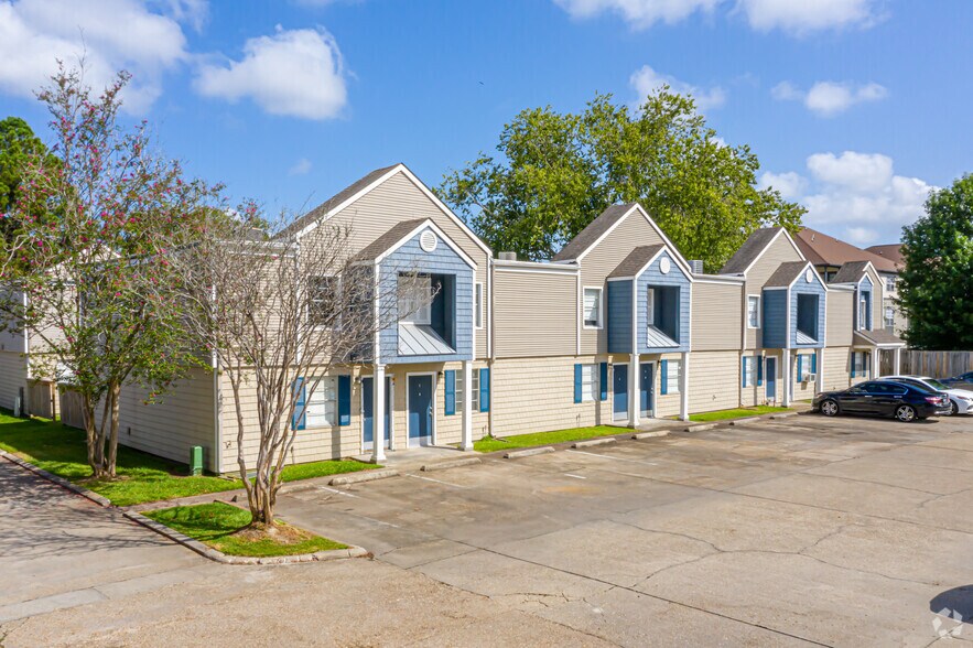 More Photos Of 5431 Essen Ln, Baton Rouge Apartments For Sale