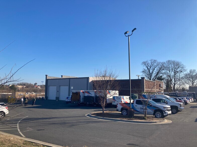 More Photos Of 2328 E Franklin Blvd, Gastonia Light Distribution For Sale