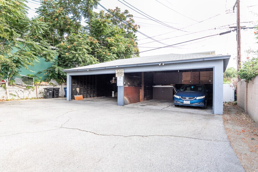 More Photos Of 5444 Colfax Ave, Valley Village Apartments For Sale