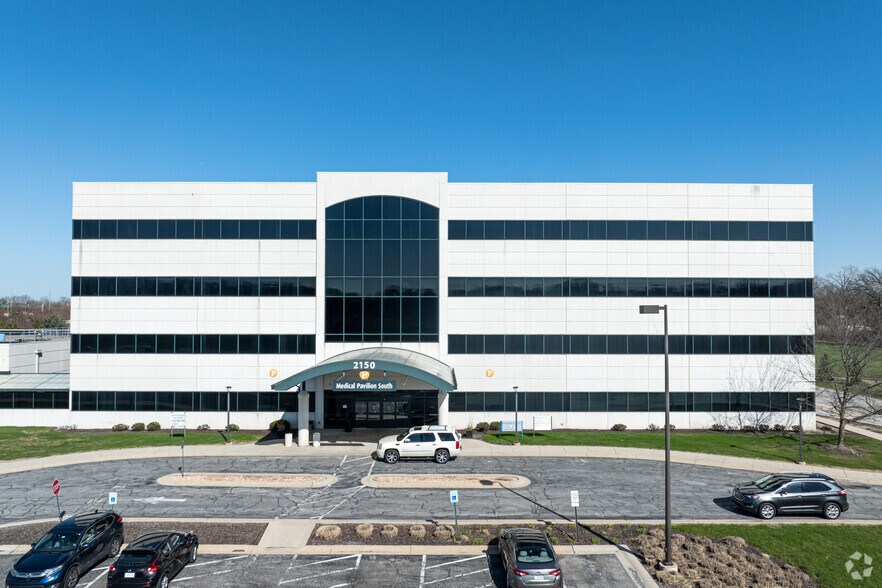More Photos Of 2150 Gettler St, Dyer Medical For Lease
