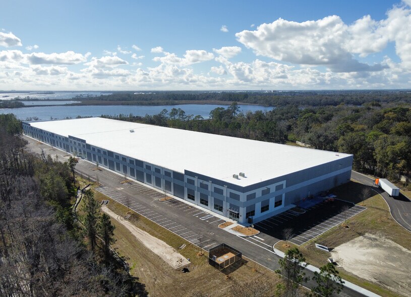 More Photos Of 10744 Alta Dr, Jacksonville Industrial For Lease
