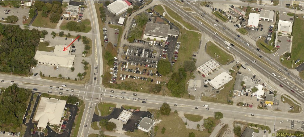 More Photos Of 22655 Bayshore Rd, Port Charlotte Office For Sale
