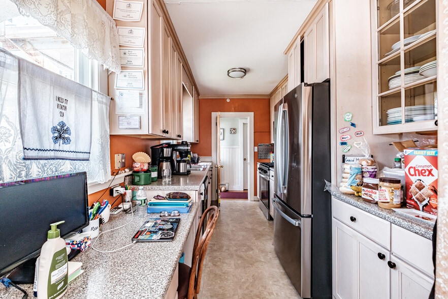 More Photos Of 2 Colby Ave, Old Orchard Beach Specialty For Sale