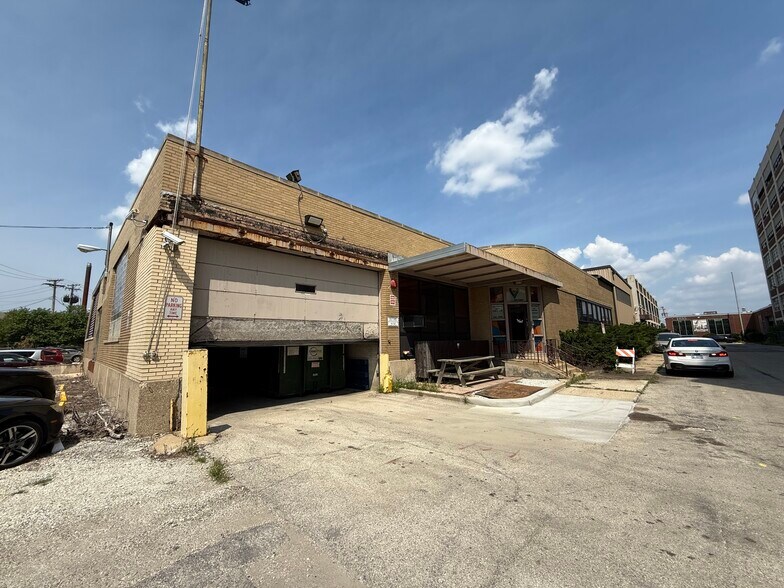 More Photos Of 1820 N Major Ave, Chicago Distribution For Sale