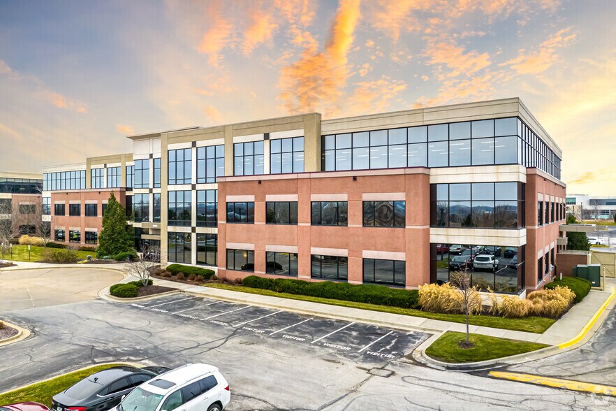 More Photos Of 18001 W 106th St, Olathe Office For Lease