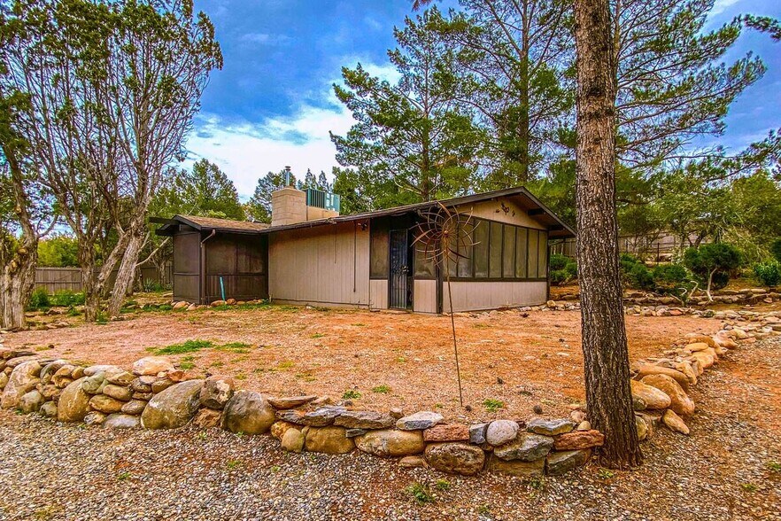 More Photos Of 225 Chimney Rock Trl, Sedona Apartments For Sale