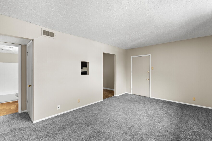 More Photos Of 7718-7744 Springdale Dr, Saint Louis Apartments For Sale