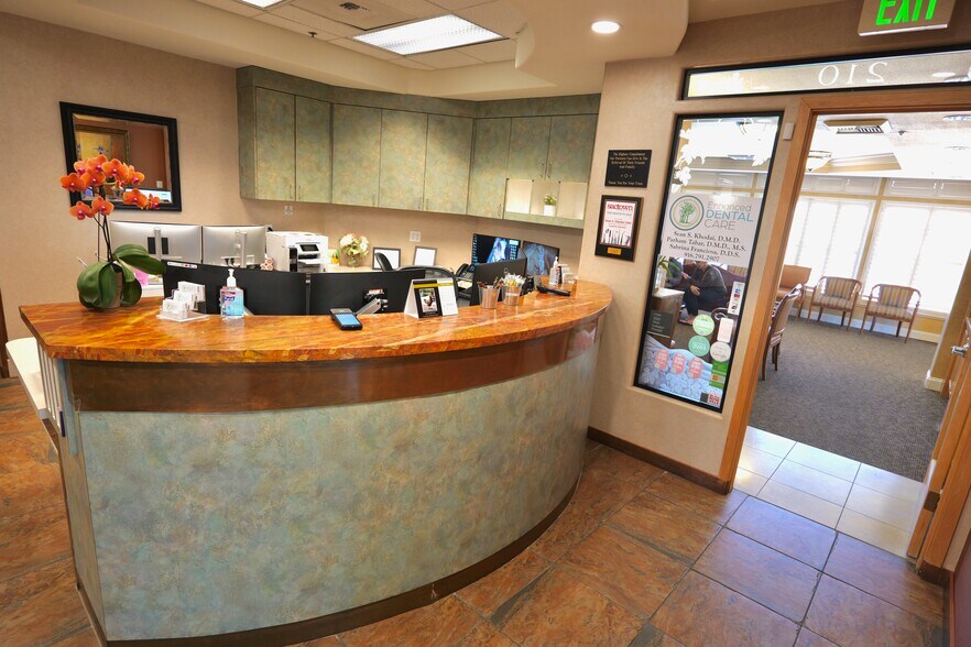 More Photos Of 1420 E Roseville Pky, Roseville Storefront For Lease