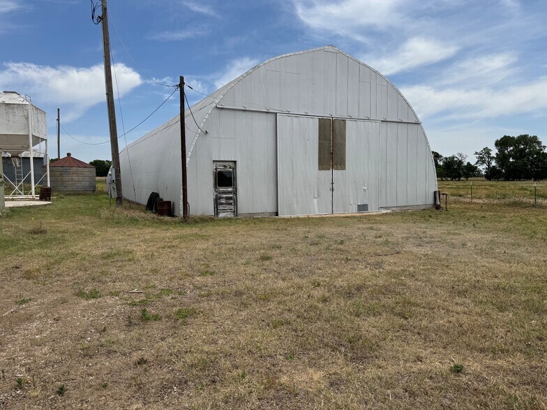 More Photos Of 914 N Burmac Rd, Burrton Land For Sale