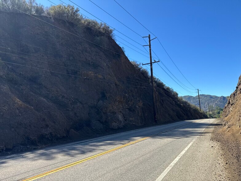 More Photos Of 25858 Mulholland hwy, Calabasas Land For Sale