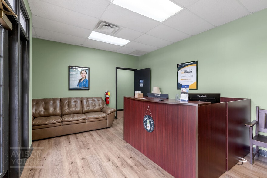 More Photos Of 634 Fairview Rd, Simpsonville Medical For Lease
