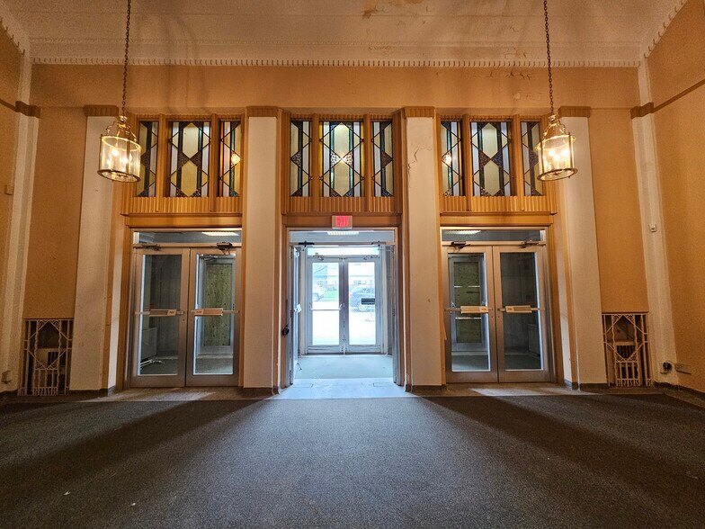 More Photos Of 1109 6th Ave N, Great Falls Assisted Living For Sale