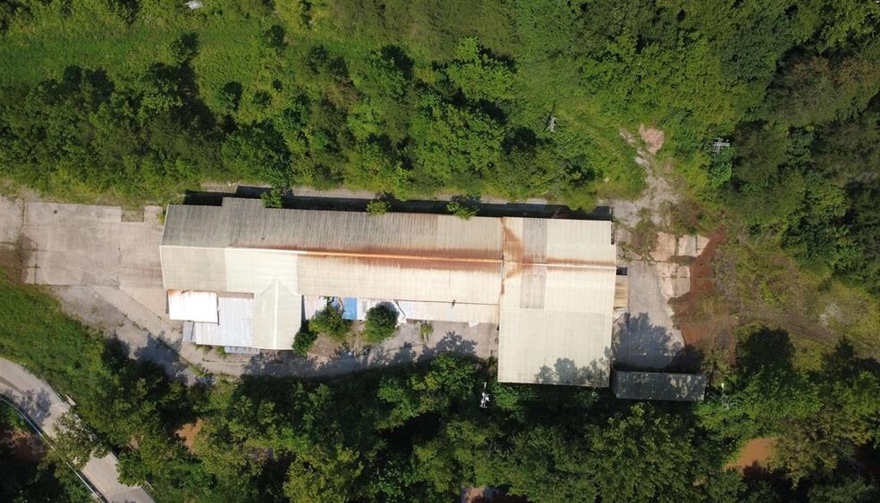 More Photos Of 1626 Manilla Creek Rd, Poca Warehouse For Sale