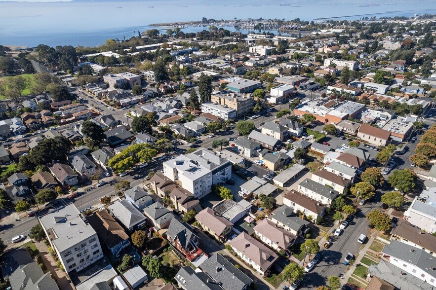 More Photos Of 739 Santa Clara Ave, Alameda Apartments For Sale