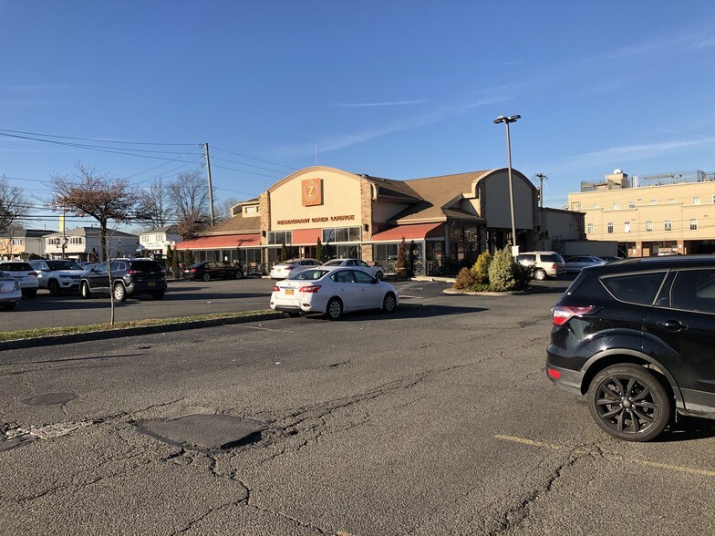 More Photos Of 1821 Richmond Ave, Staten Island Restaurant For Lease