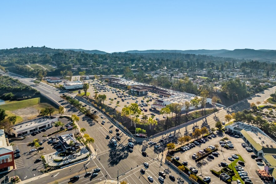 More Photos Of 23547-23641 Moulton Pky, Laguna Hills Unknown For Lease