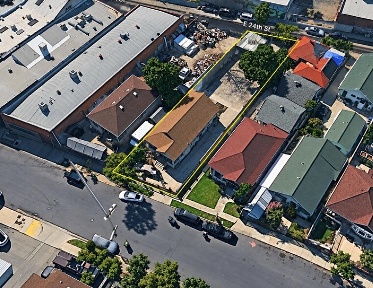 Primary Photo Of 1626 E 23rd St, Los Angeles Land For Sale