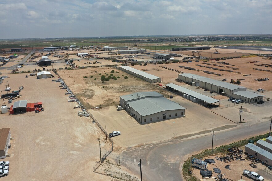 More Photos Of 5718 N County Road 1287, Midland Warehouse For Lease