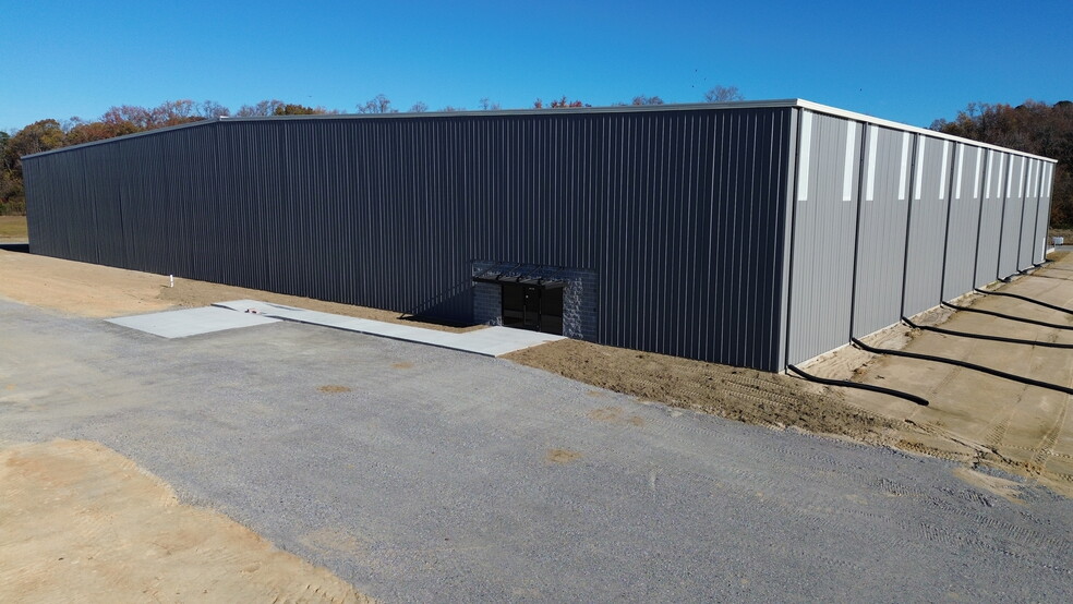 Primary Photo Of 970 Woodridge Park Rd, Greenville Refrigeration Cold Storage For Lease