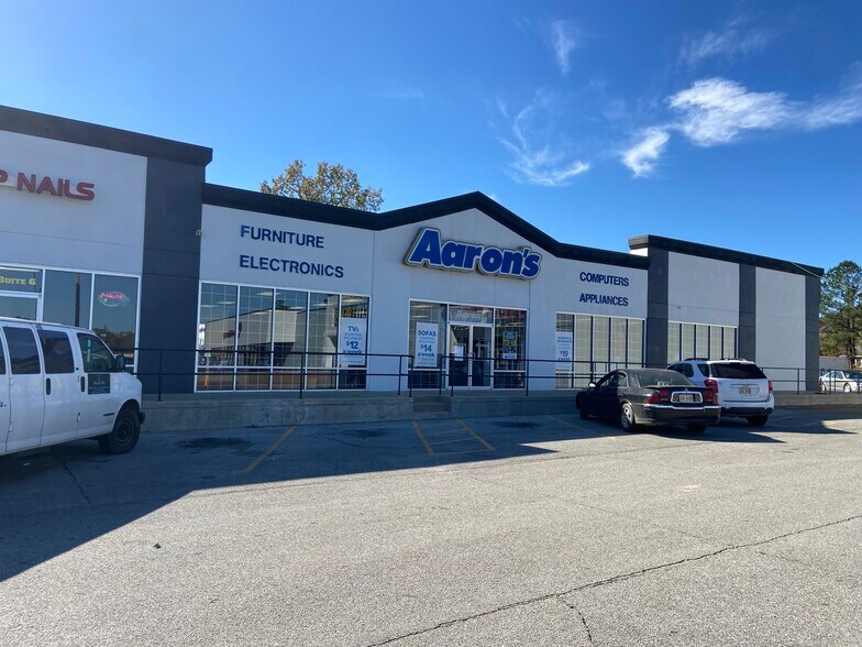 More Photos Of 921-939 Hwy 35 S, Forest Unknown For Sale