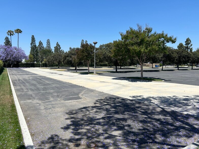 More Photos Of 16025-16115 Studebaker Rd, Cerritos Specialty For Sale